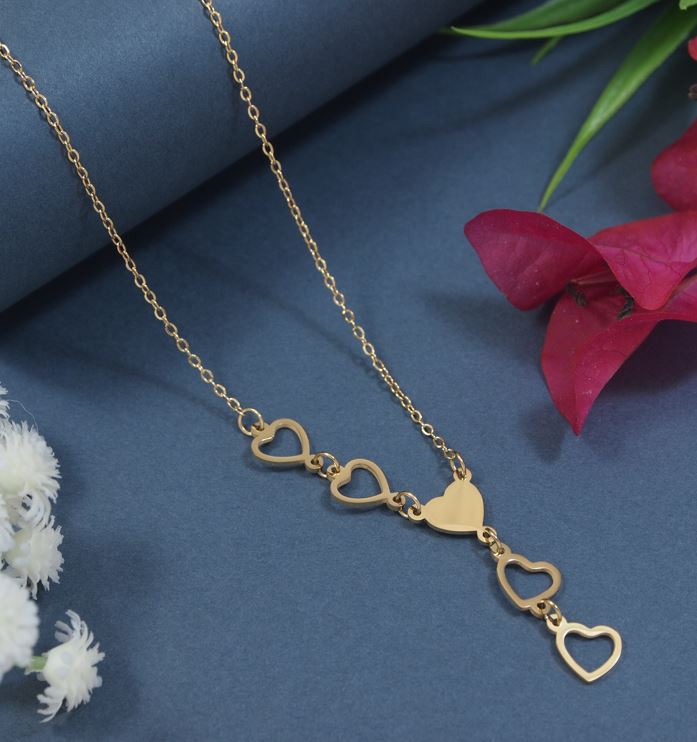 Tarohi Jewels Stainless steel Snake Pendent Necklace - STNK 5481