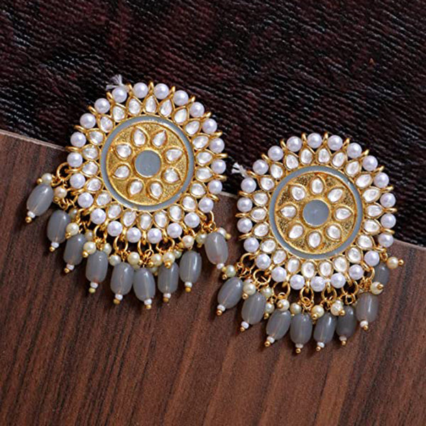Grey Colour Stud Earrings with Maang Tikka for Party | FashionCrab.com |  Stud earrings, Antique gold jewelry indian, Bold statement jewelry