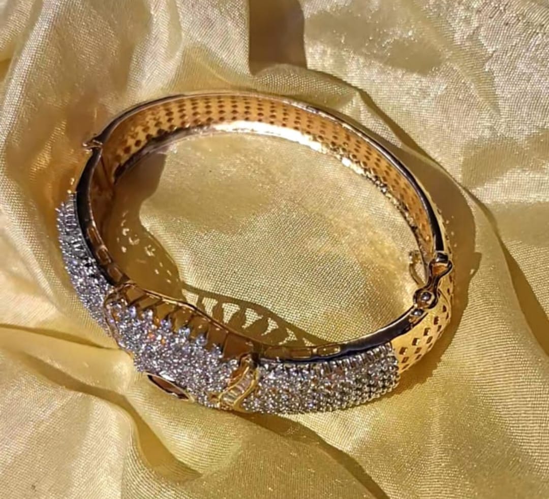 Dhirish International  American Diamond Bracelet