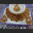Neetu Art Gold Plated Kundan Stone Choker Necklace Set With Maangtikka