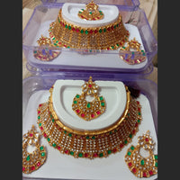 Neetu Art Gold Plated Kundan Stone Choker Necklace Set With Maangtikka
