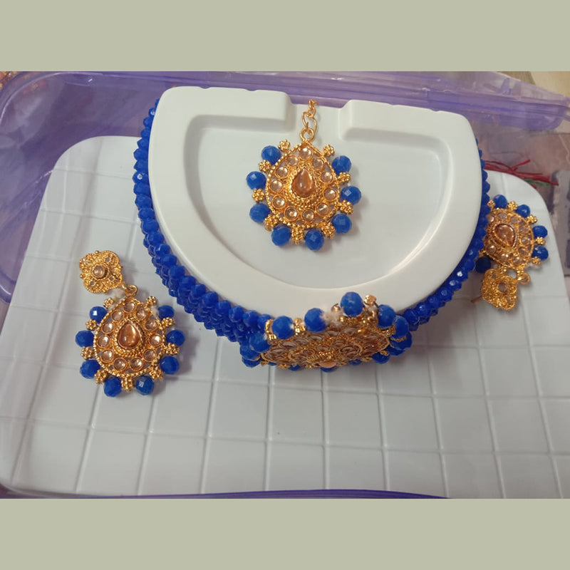 Neetu Art Gold Plated Kundan Stone Choker Necklace Set With Maangtikka