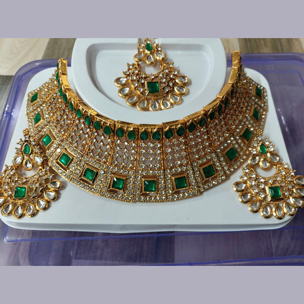 Neetu Art Gold Plated Kundan Stone Choker Necklace Set With Maangtikka