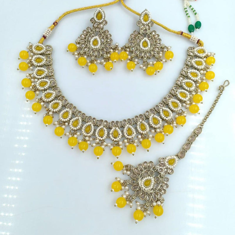 Manisha jewellery Gold Plated Crystal Stone And Pearl Necklace Set