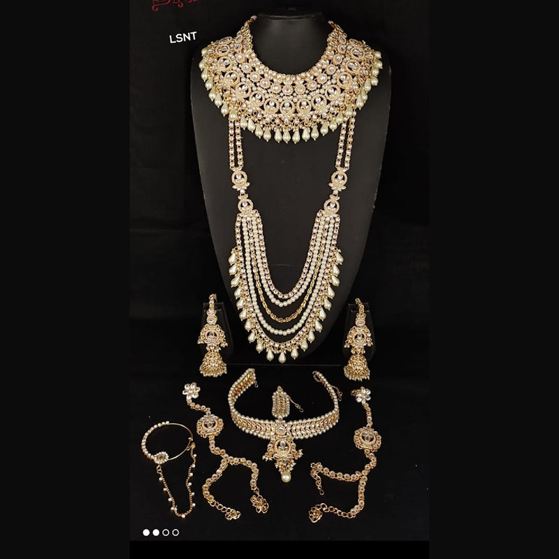 Lucentarts Jewellery Gold Plated Kundan Stone Bridal Set