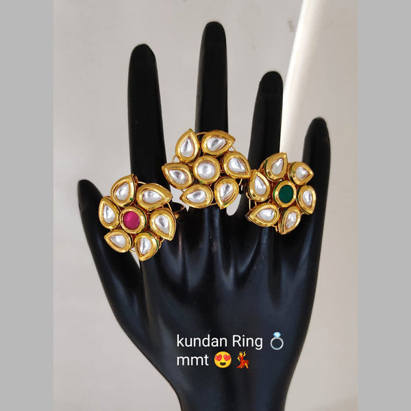 Lucentarts Jewellery Gold Plated Kundan Stone Rings