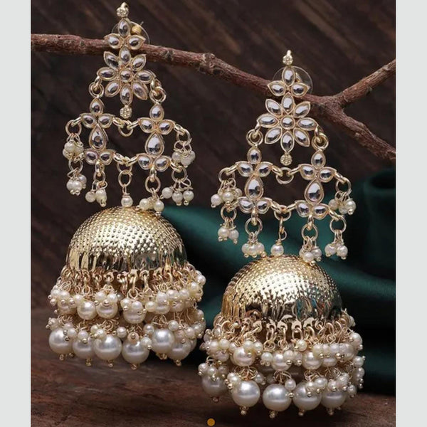 Lucentarts Gold Plated Kundan And Pearl Jhumki Earrings