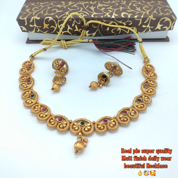 Sai Fashion Gold Plated Pota Stone Choker Necklace Set
