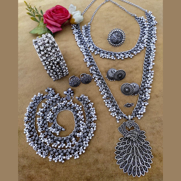 Vaamika Silver Plated Jewellery Combo