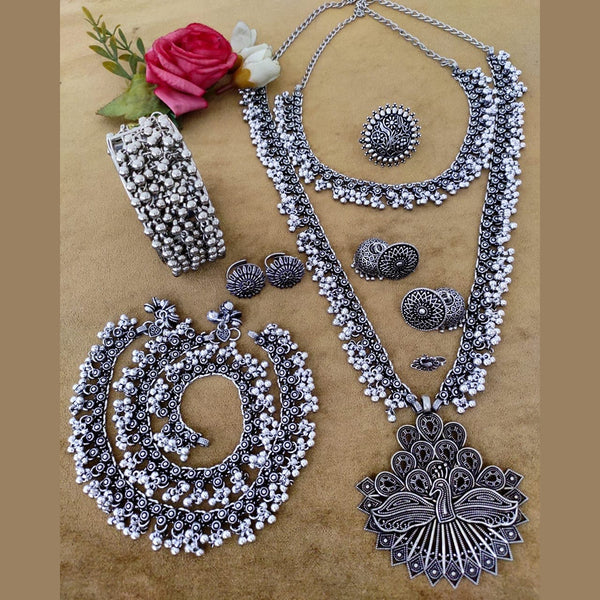 Vaamika Silver Plated Jewellery Combo