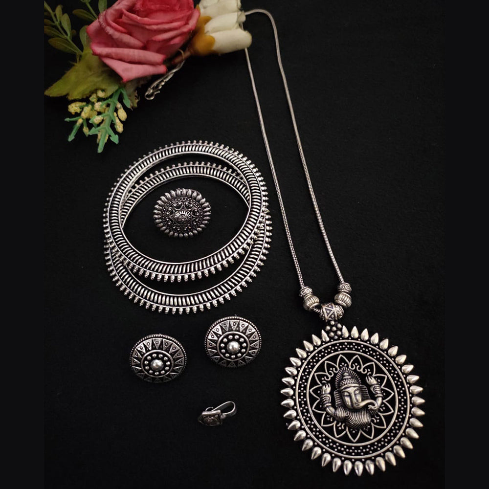 Vaamika Oxidized Plated Jewellery Combo