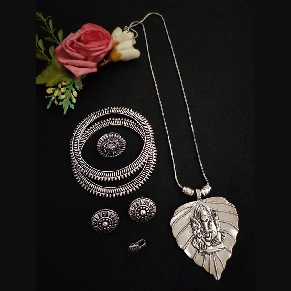 Vaamika Oxidized Plated Jewellery Combo