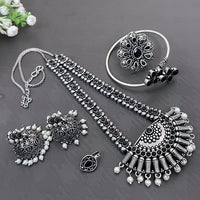 Vaamika Oxidized Plated Jewellery Combo