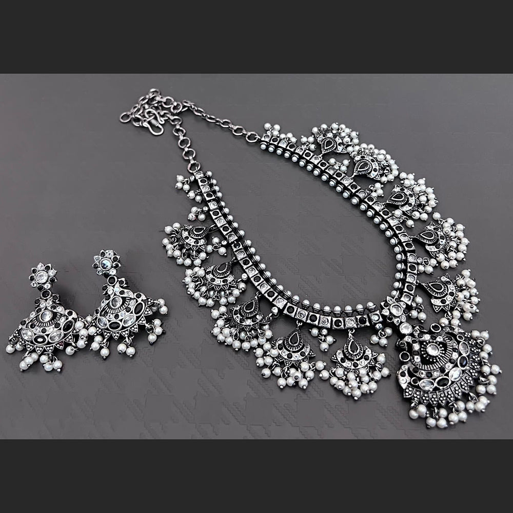 Vaamika Pota Stone Oxidized Plated Necklace Set
