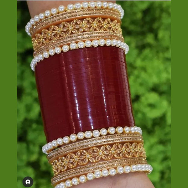 Vaamika Acrylic Bangles Set