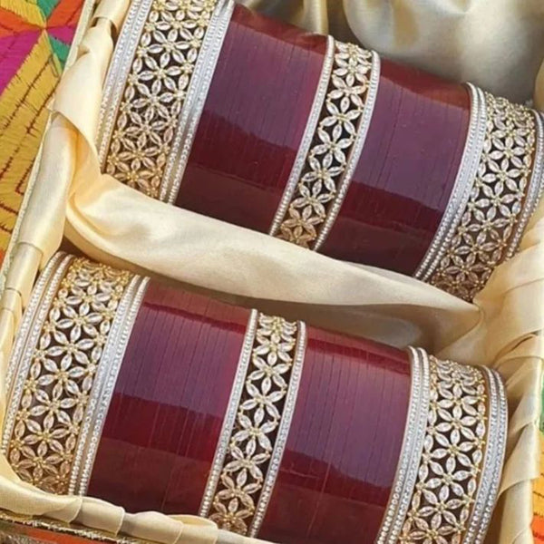 Vaamika Acrylic Bangles Set