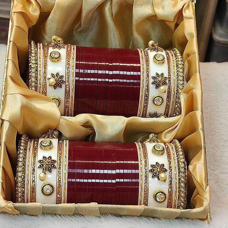 Vaamika Acrylic Bangles Set