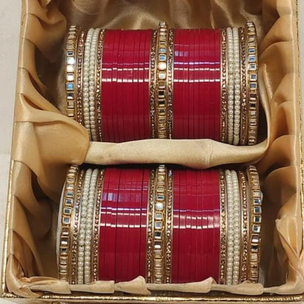 Vaamika Acrylic Bangles Set