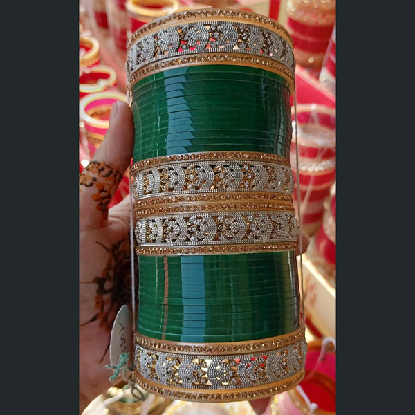 Vaamika Acrylic Bangles Set