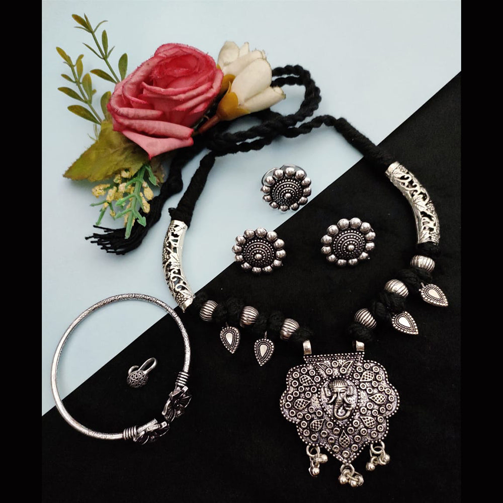 Vaamika Oxidized Plated Jewellery Combo
