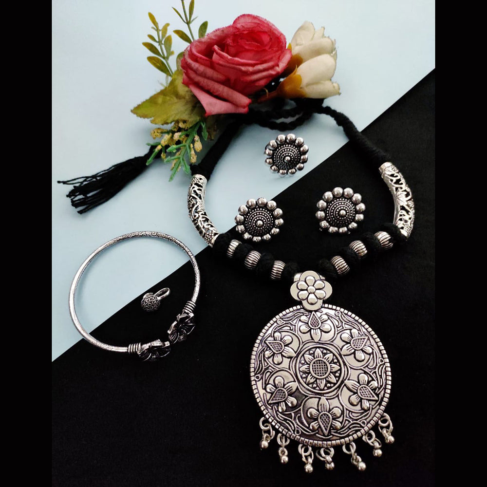 Vaamika Oxidized Plated Jewellery Combo