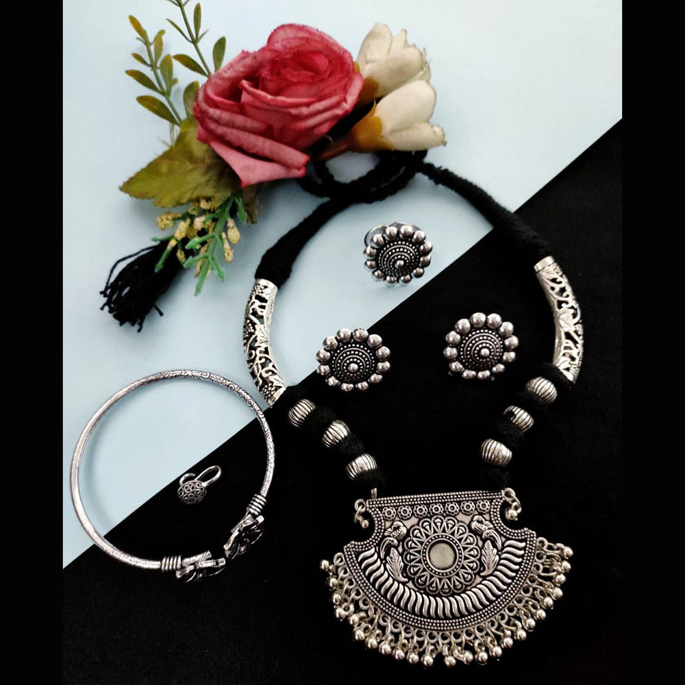 Vaamika Oxidized Plated Jewellery Combo