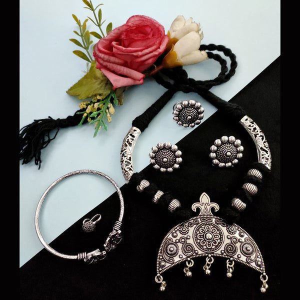 Vaamika Oxidized Plated Jewellery Combo