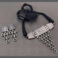 Vaamika Oxidized Plated Kundan Stone Necklace Set