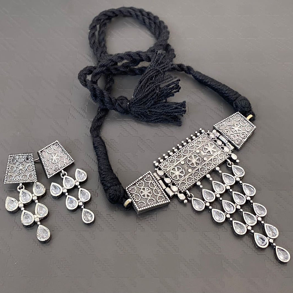 Vaamika Oxidized Plated Kundan Stone Necklace Set