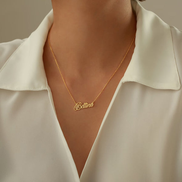 H K Fashion Gold Plated Customize Name Pendant Chain