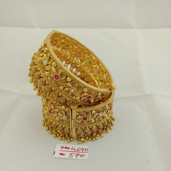 Jai Mata Di Pota Stone Gold Plated Bangles Set - 110091003PK