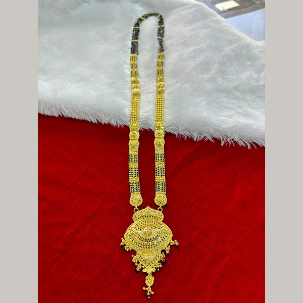 Broad mangalsutra clearance design in gold