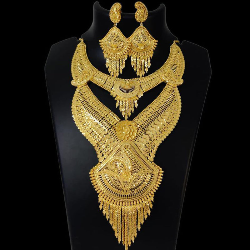 Pari Art Jewellery Forming Gold  Necklace Set