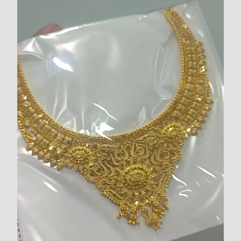 Pari Art Jewellery Forming Necklace Set