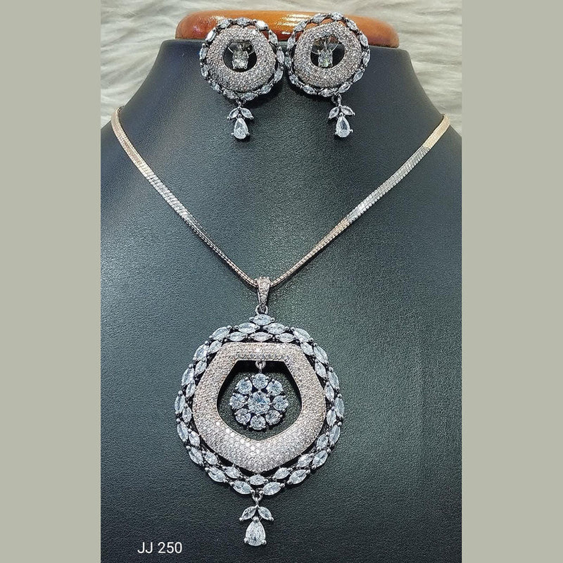 Jain Jewellers Ad Stone Pendant Set - 11062160
