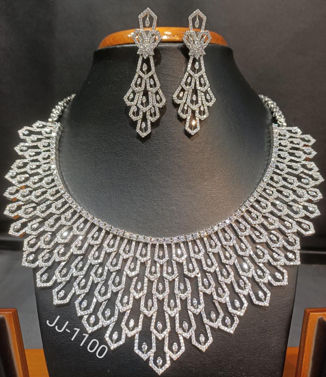 Jain Jewellers American Diamond Necklace Set - 11062329