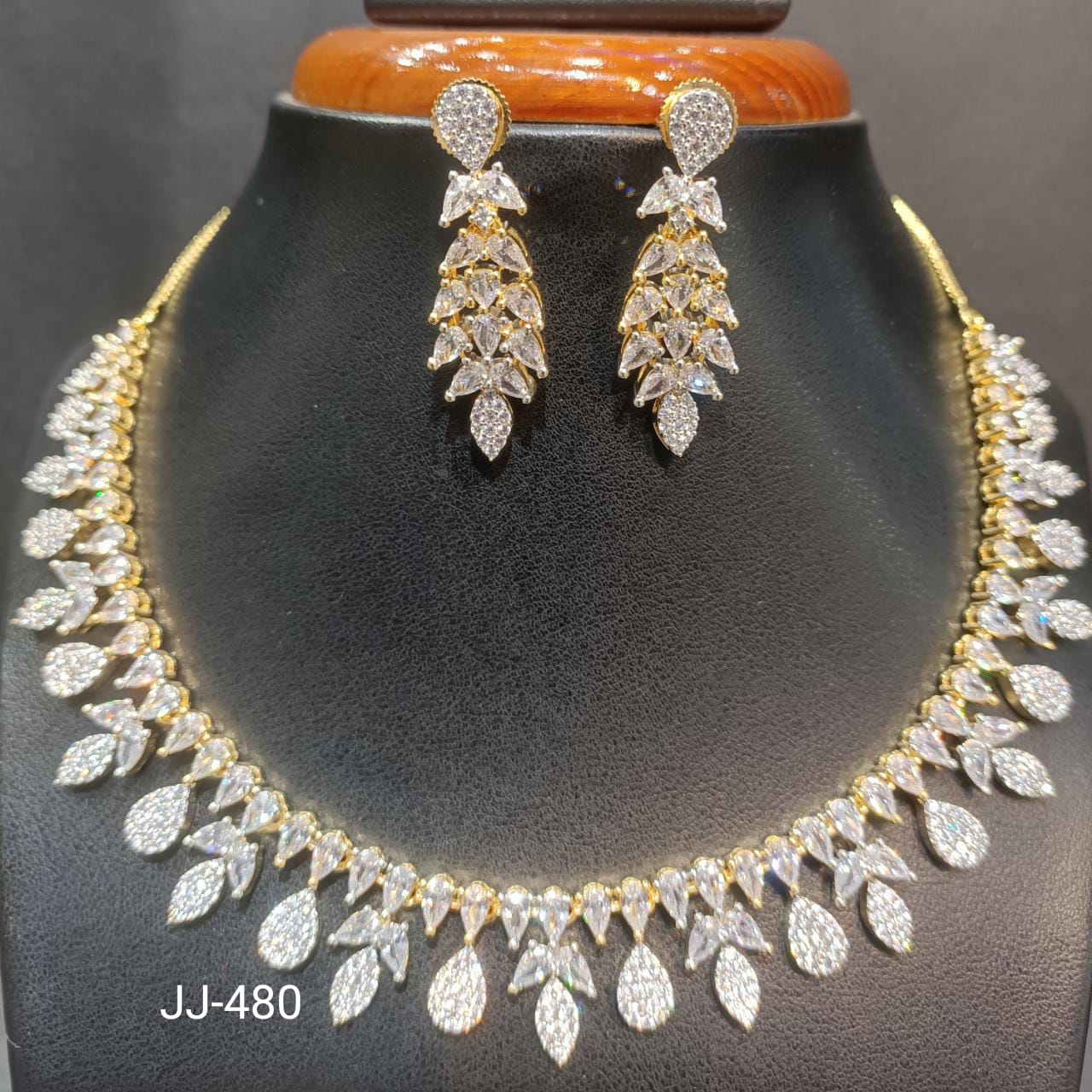 Jain Jewellers American Diamond Necklace Set - 11062333