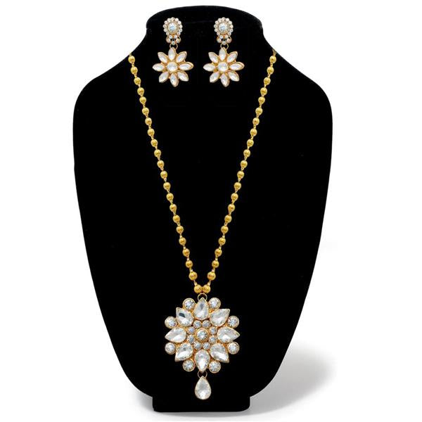 Kriaa Gold Plated White Glass Stone Necklace Set - 1106404A