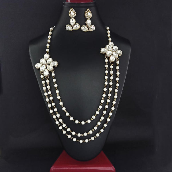 Kriaa Gold Plated Glass Stone And Pearl Necklace  Set  - 1106414B