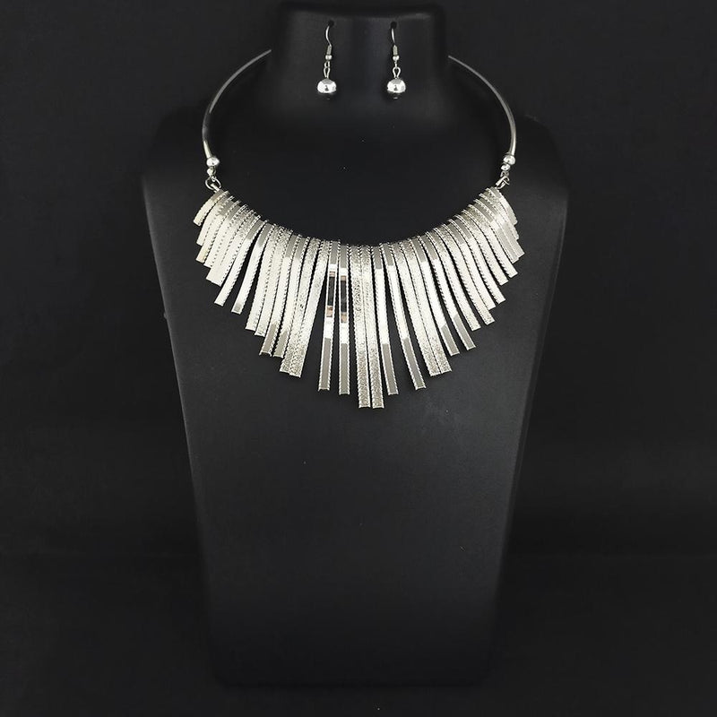 Urthn Silver Plated Statement Necklace Set - 1106504A