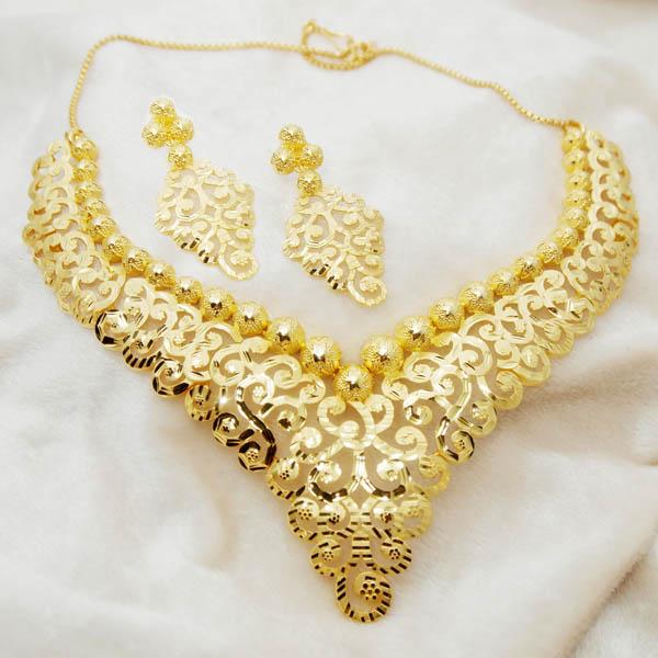 Utkrishtt Forming Gold Plated Copper Necklace Set - 1107813