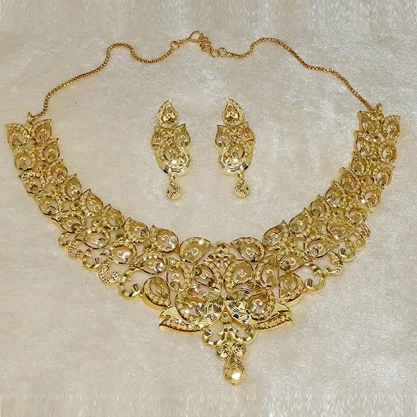 Utkrishtt Copper Forming Gold Plated Choker Necklace Set - 1113301