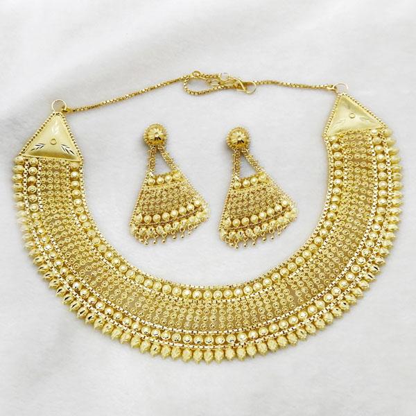 Utkrishtt Forming Gold Plated Copper Necklace Set - 1107854