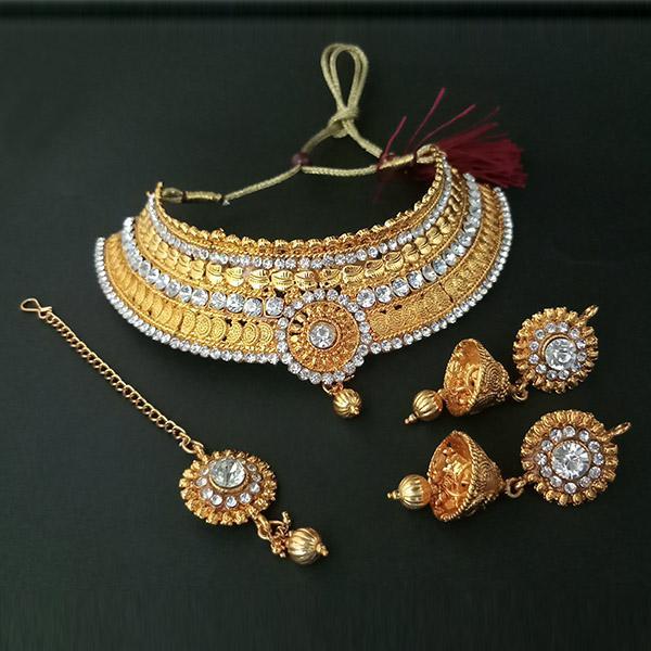 Kriaa Antique Gold Choker Necklace Set With Maang Tikka - 1107903A