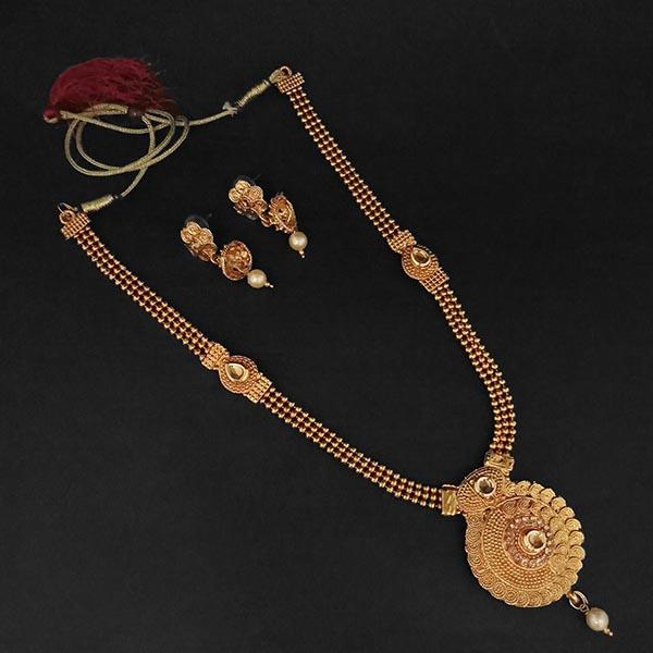 Kriaa Brown Gold Plated Kundan Haram Necklace Set - 1109842