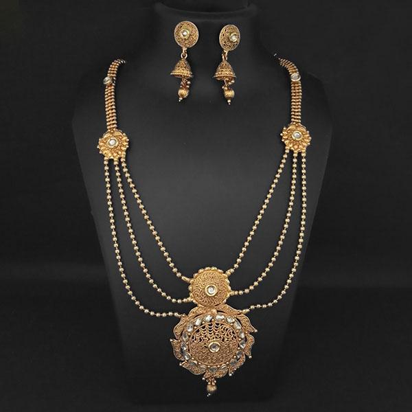 Kriaa Gold Plated White Kundan Necklace Set - 1109859B