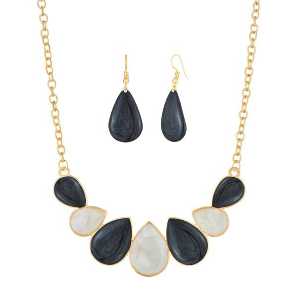 Urthn Black Gold Plated Enamel Necklace Set - 1112101F