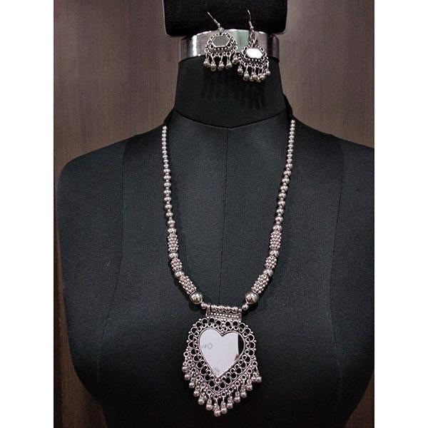 Jeweljunk Rhodium Plated Glass Heart Shape Navratri Necklace Set - 1112836