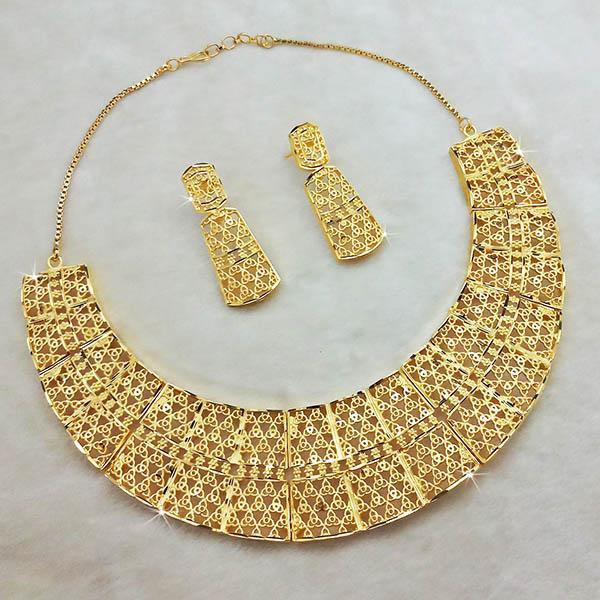 Utkrishtt Copper Forming Gold Plated Choker Necklace Set - 1113331