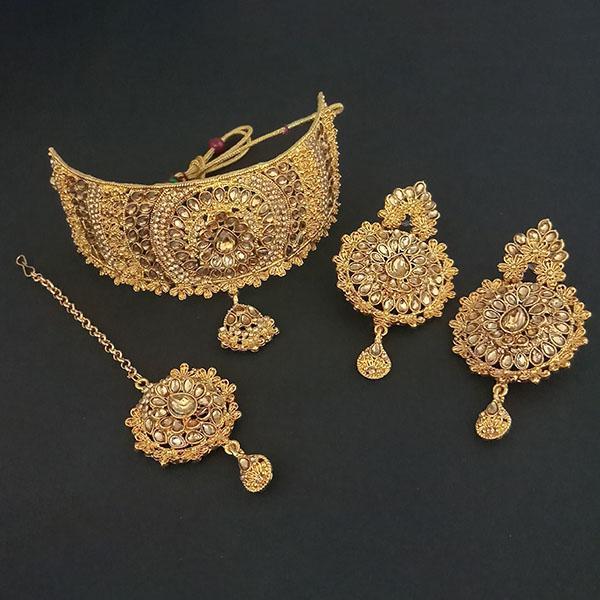 Kriaa Brown Stone Choker Necklace Set With Maang Tikka - 1113645